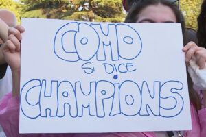 Como, la grinta di Fabregas: “Le critiche degli altri non ci faranno cambiare”