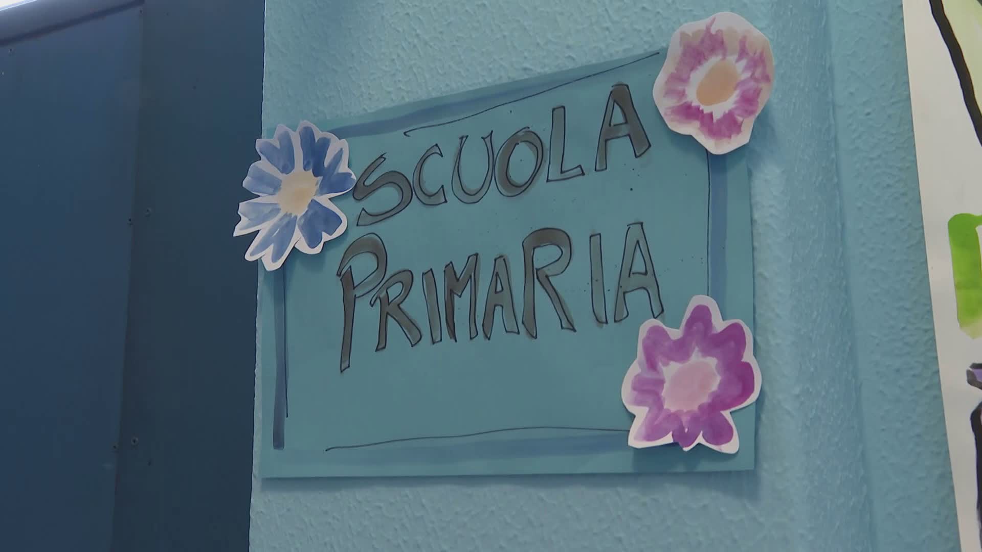 Ponte Chiasso, festa di primavera alla De Calboli. Felicità e malinconia per la chiusura del plesso
