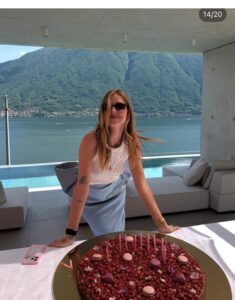 Chiara Ferragni festeggia il compleanno sul Lago di Como in una villa da sogno