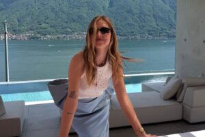 Chiara Ferragni festeggia il compleanno sul Lago di Como in una villa da sogno