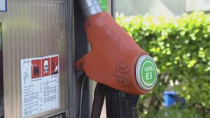 Benzina, ridotto lo sconto. Da oggi rincari alla pompa fino a 18 centesimi