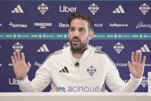 Fabregas: “A Verona dobbiamo avere fame di gol e voglia di vincere”