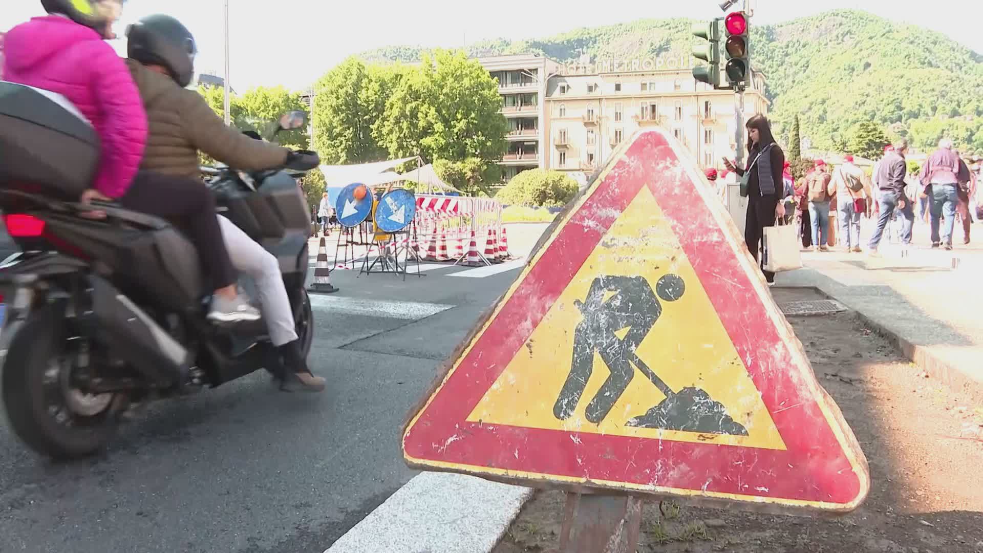 Voragine sul Lungolago di Como, martedì il sopralluogo della Regione per valutare il danno