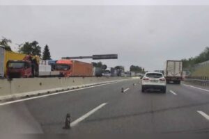 Dopo la festività svizzera riapre la dogana di Brogeda: traffico paralizzato in A9 e code interminab