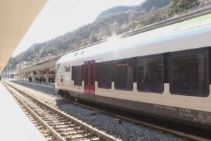 Sciopero generale, treni cancellati e ritardi: una giornata di disagi per i pendolari