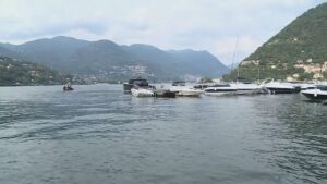 Turista tedesco salvato dai finanzieri da una barca che stava affondando