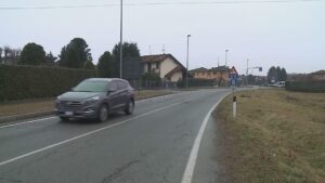 Rapina al Synlab di Luisago, bandito solitario minaccia la dipendente e fugge con i soldi