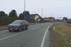 Rapina al Synlab di Luisago, bandito solitario minaccia la dipendente e fugge con i soldi