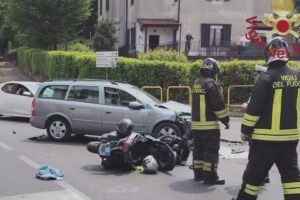 Cermenate, scontro con un’auto, ferito un motociclista di 29 anni