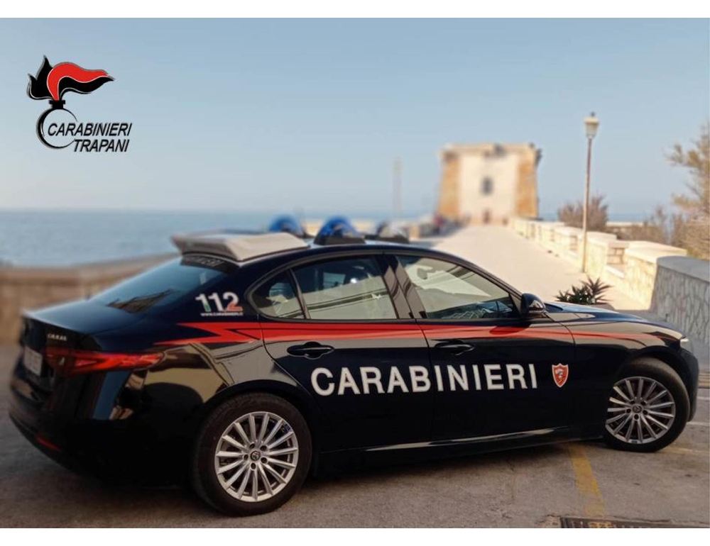 11enne tenta di accoltellare prof e riprende l’aggressione col cellulare