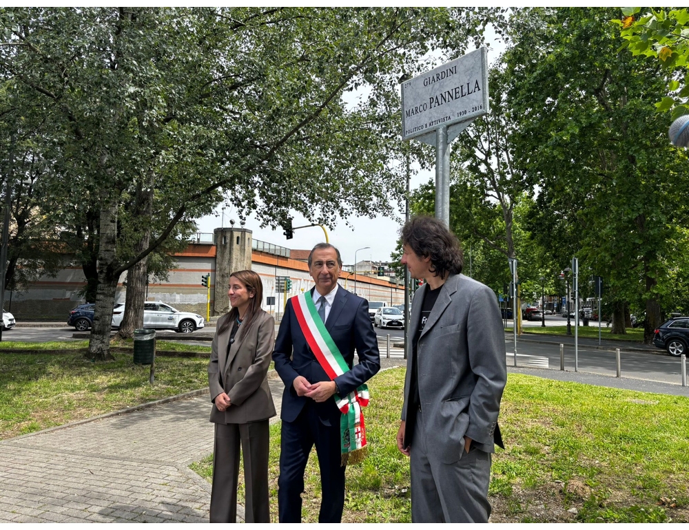 A Milano intitolato a Marco Pannella giardino accanto a San Vittore