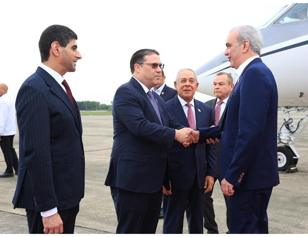 Abinader a Panama per il congresso delle zone franche