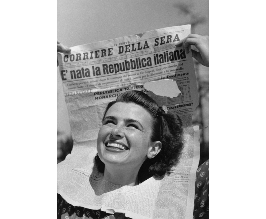 Al Munaf la mostra fotografica ‘Donna Repubblica. I giorni del referendum’