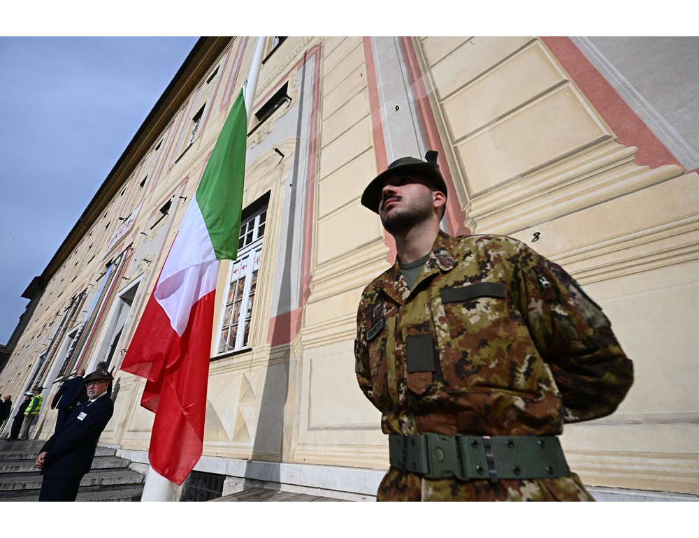 ‘Alpini faro per il futuro dell’Italia’, sfilata chiude la 97/ma adunata