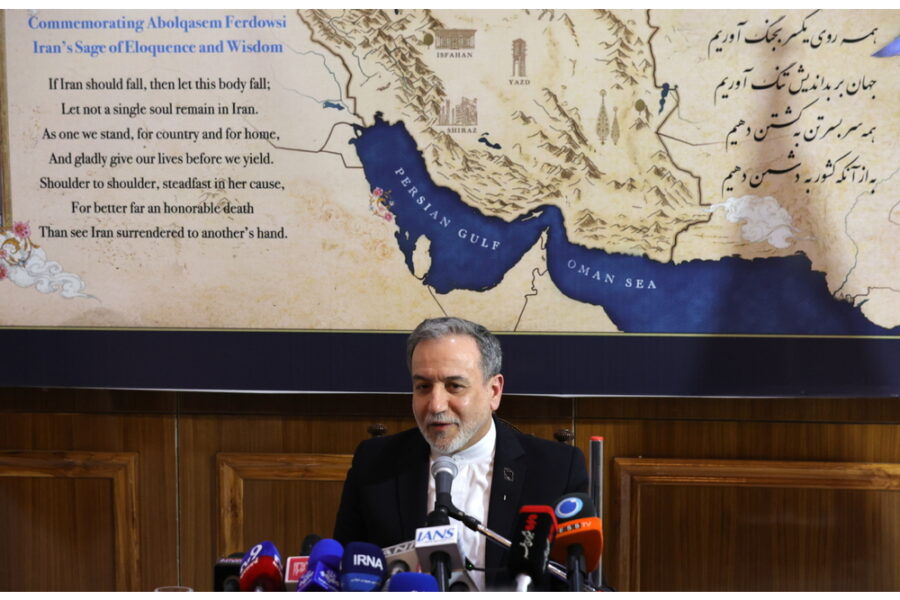 Ministro Esteri Iran a colloquio con ministro Interno del Pakistan