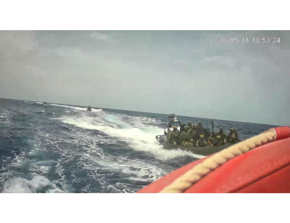Attivisti della Flotilla cominciano ad arrivare a Ashdod su navi Idf