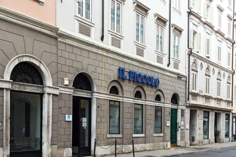 Lo riporta il sito del giornale. Porta forzata