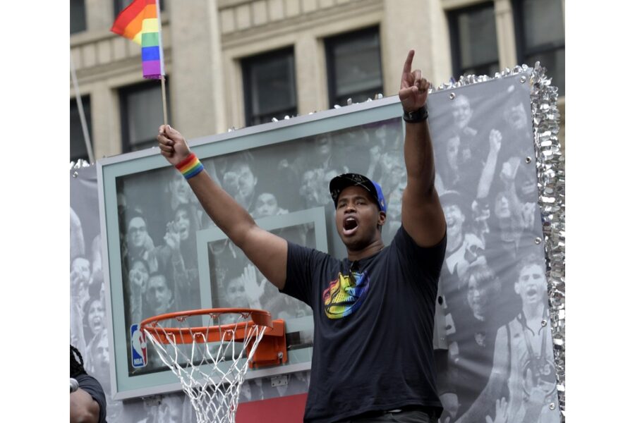 Primo uomo dichiaratamente gay a giocare nella principale lega basket Usa