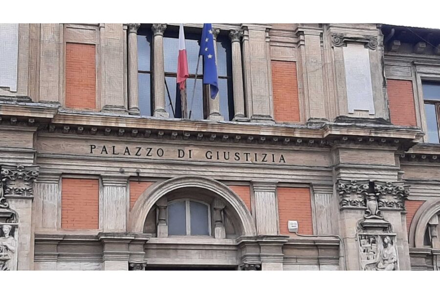 Accusata di abuso di mezzi di correzione e disciplina. Udienza a novembre ad Avezzano