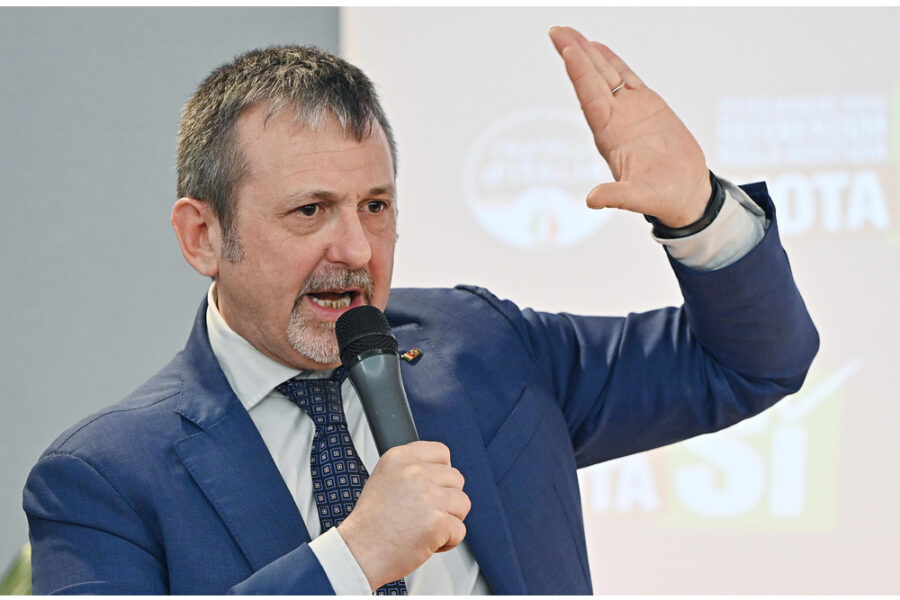 La pena a 8 mesi. L'ex sottosegretario