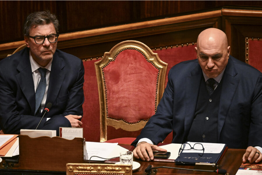 Programma investimenti Ue. 'Entro fine maggio bisognerebbe firmare i contratti'