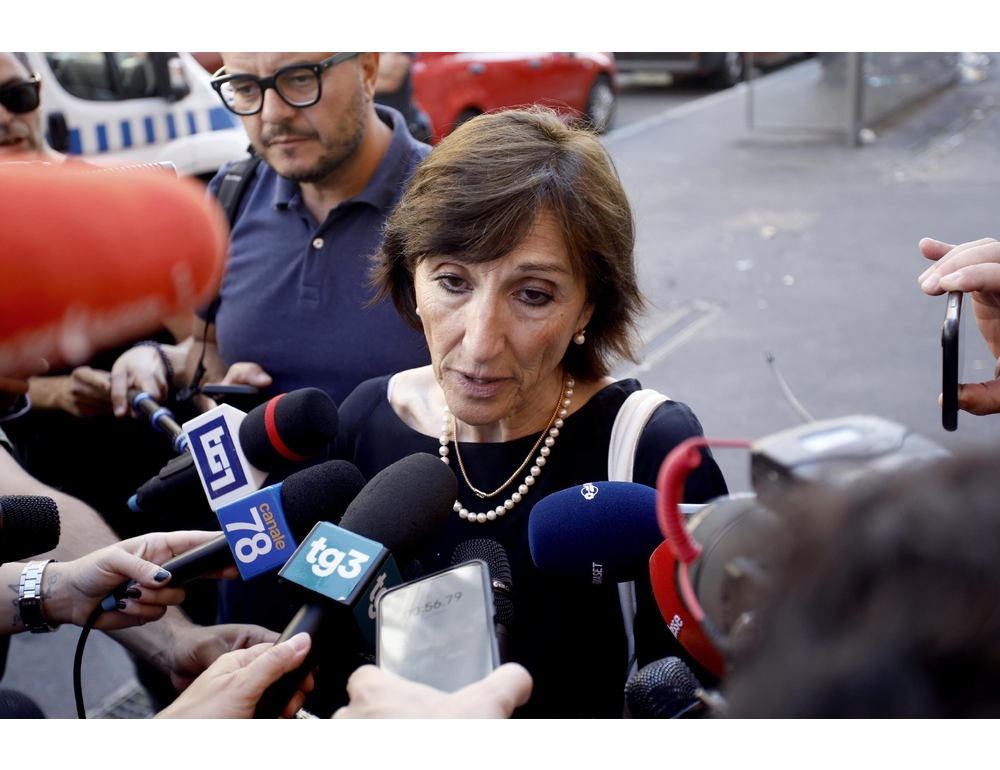 Ex pm Siciliano si presenta in aula per Ruby ter, ‘voglio vedere la fine’
