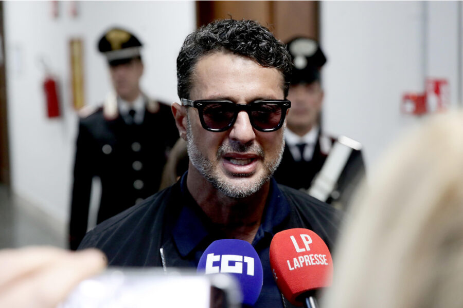 Processo a Milano con al centro la sua 'vecchia' casa. Domani la decisione