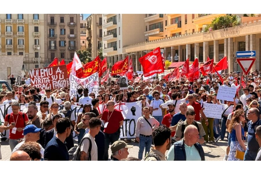 In testa sfila il magistrato Nino Di Matteo