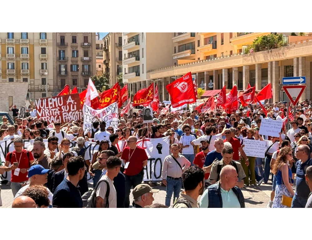 Falcone, partito dal tribunale corteo movimenti e associazioni a Palermo
