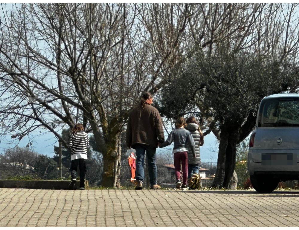 Famiglia del bosco: dimessa dall’ospedale la figlia che era in cura