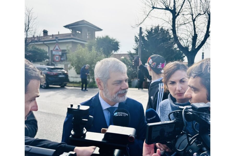 Resta consulente di parte della coppia dopo il cambio di avvocati