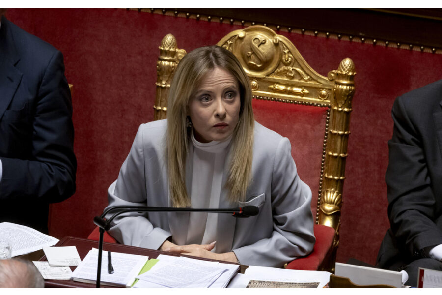"La premier è in costante contatto con Piantedosi e Mantovano"
