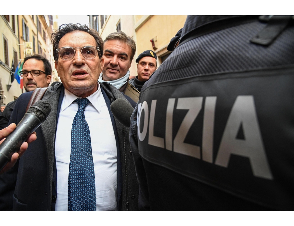 Frana Niscemi: Crocetta davanti ai pm si avvale della facoltà di non rispondere