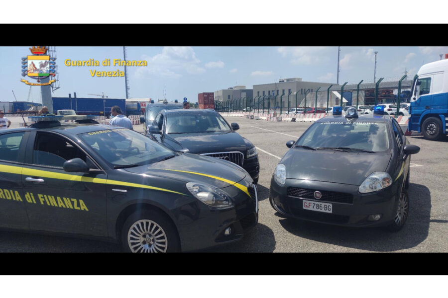 Gdf scopre un giro con Italia e Slovenia