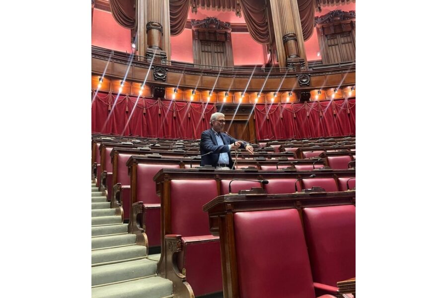 Deputato di Iv annuncia di passare allo sciopero della sete