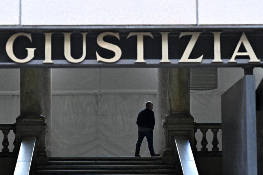 Accusato di corruzione a San Pietroburgo