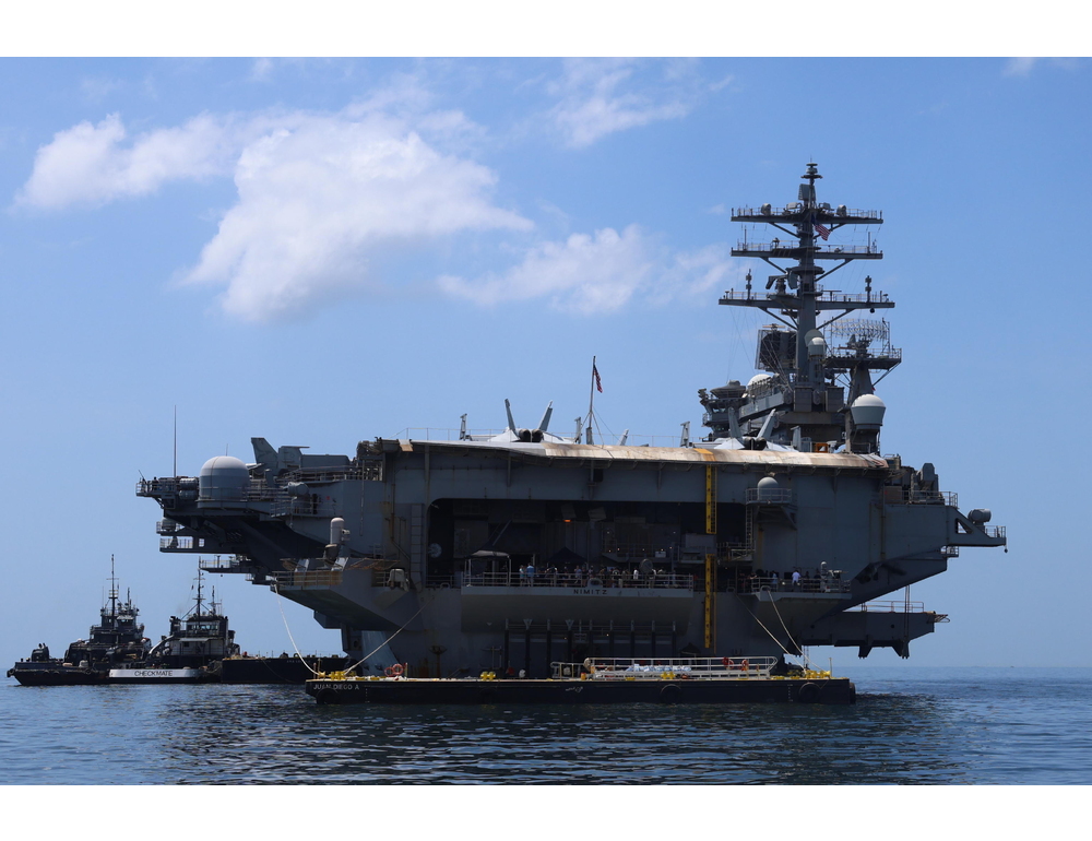 Gli Usa hanno schierato la portaerei Nimitz nei Caraibi