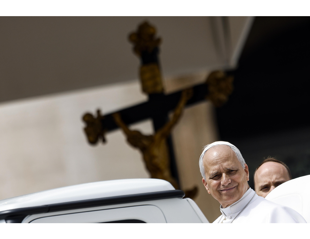 Il Papa, ‘esorto tutti a leggere, antidoto contro la chiusura mentale’
