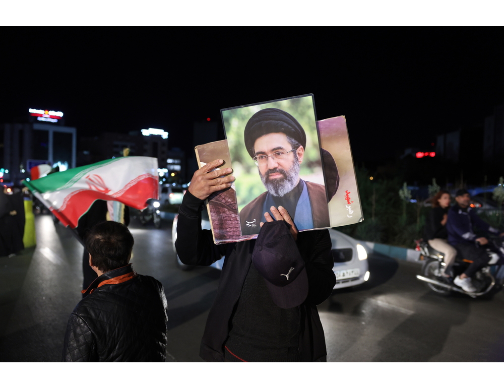 Khamenei, ‘il Medio Oriente non farà più da scudo alle basi Usa’