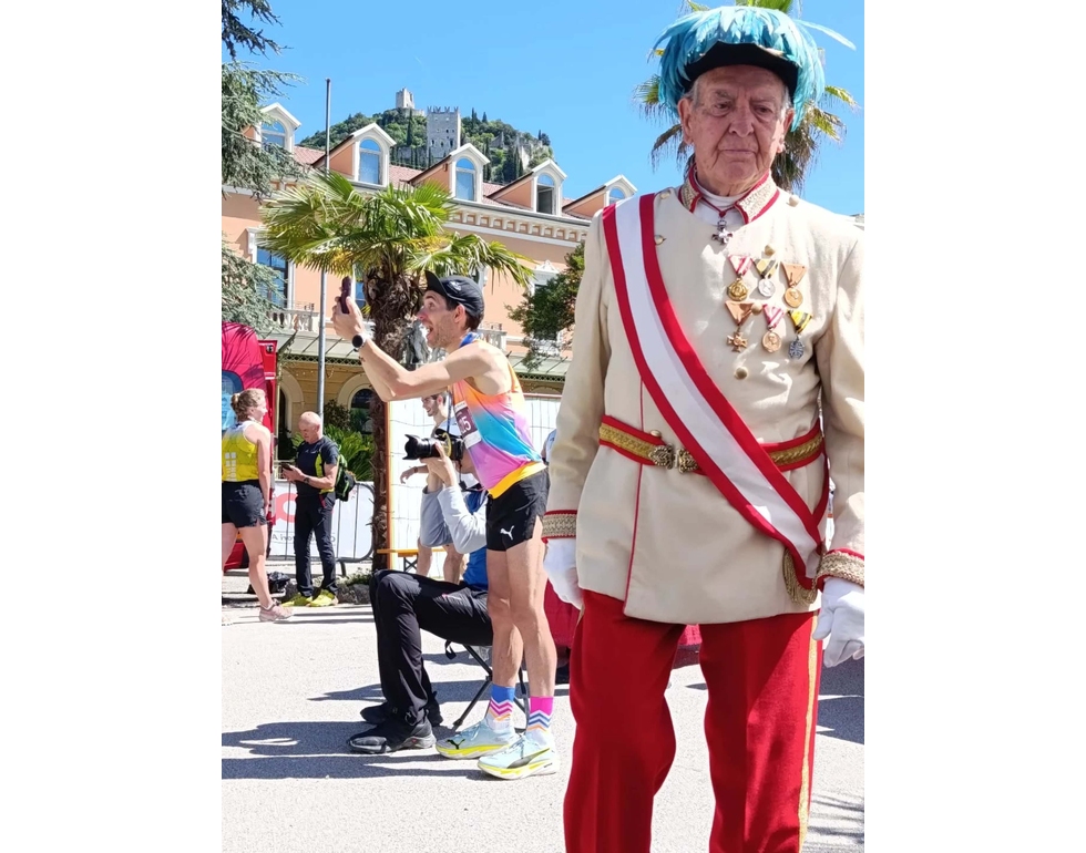 L’ufficiale asburgico e l’ultra runner, due mondi in una foto in Trentino