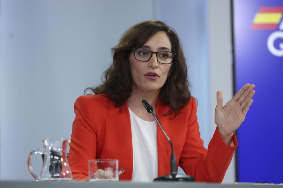 Lo annuncia la ministra spagnola della Sanità al termine di una riunione in Moncloa