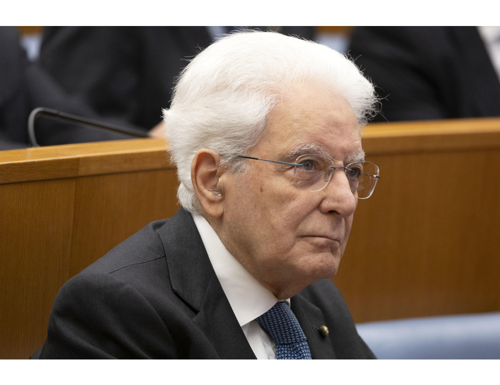 Mattarella, senza valori e obiettivi condivisi non possono esserci pace e benessere