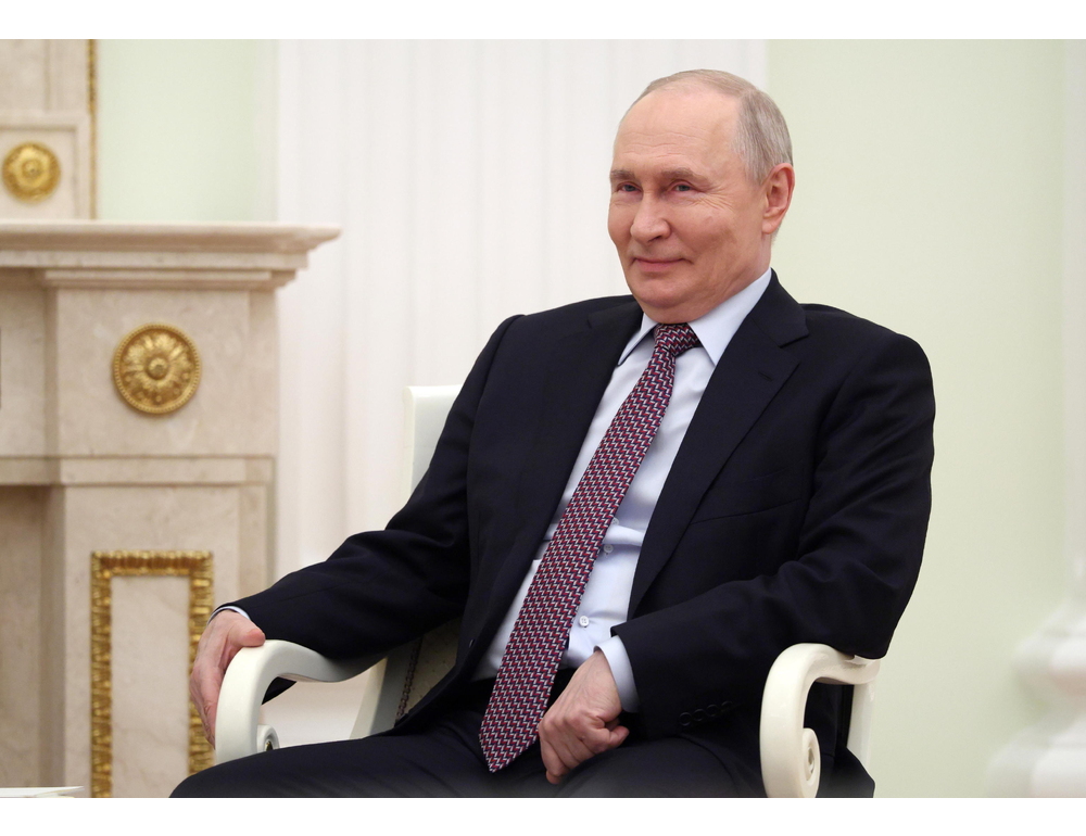 Media ucraini, ‘chi incontra Putin deve consegnare anche gli orologi’