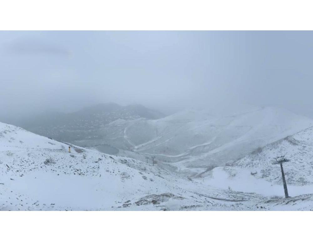 Nevicata fuori stagione a Prato Nevoso