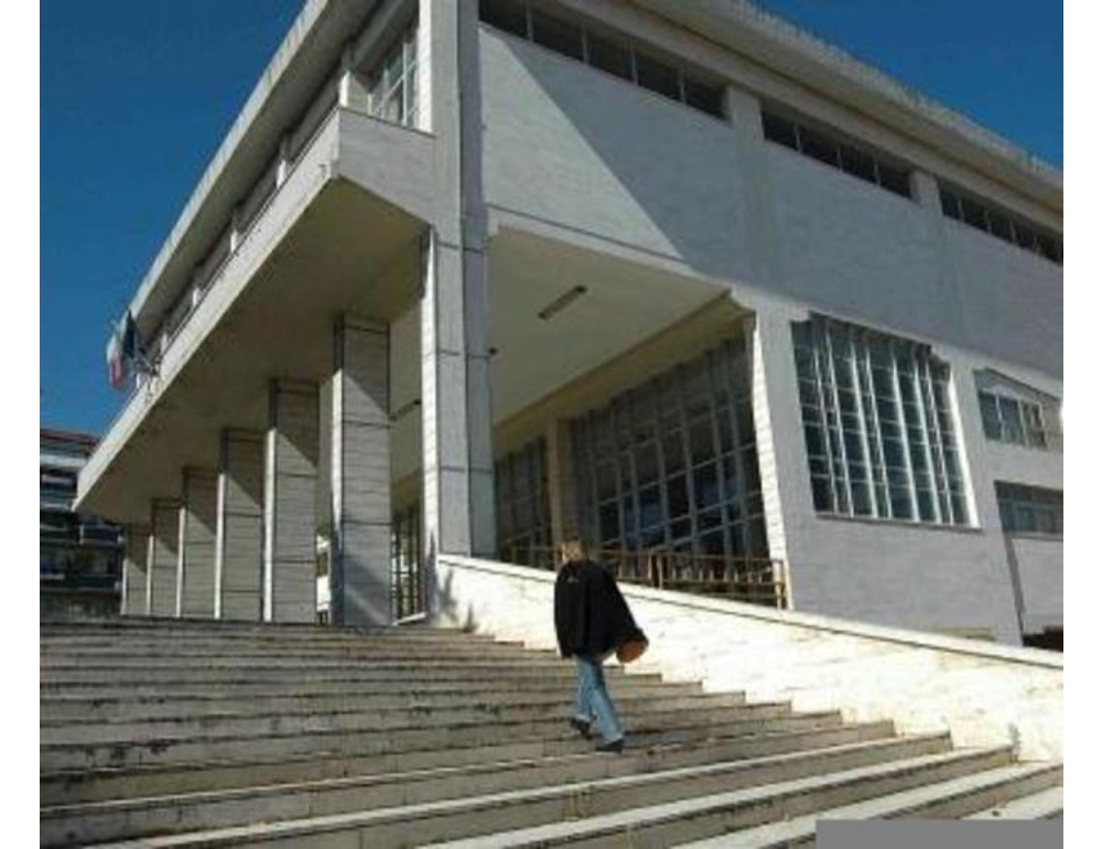 Omicidio Vasto, la difesa chiede perizia psichiatrica di parte sul padre