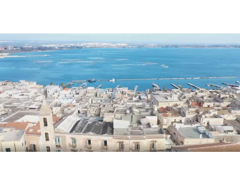 Omicidio a Taranto, parroco città vecchia ‘futilità armata dal razzismo’