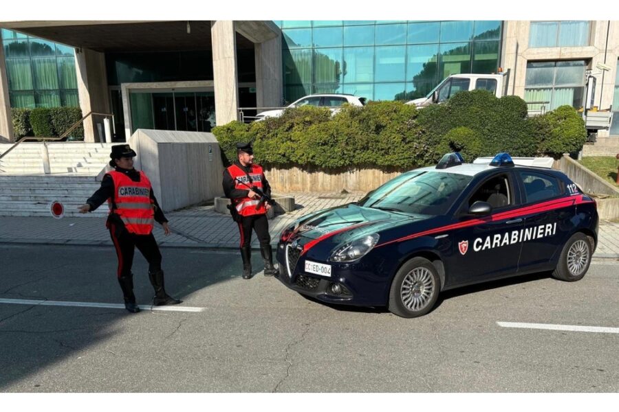 L'allarme è stato da una ragazza che ha visto trascinare un cadavere incaprettato