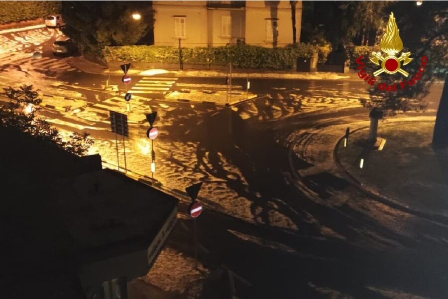 Allagamenti in vari comuni e forti grandinate e rovesci