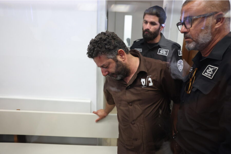 'Saranno consegnati all'autorità migratoria in attesa di deportazione'