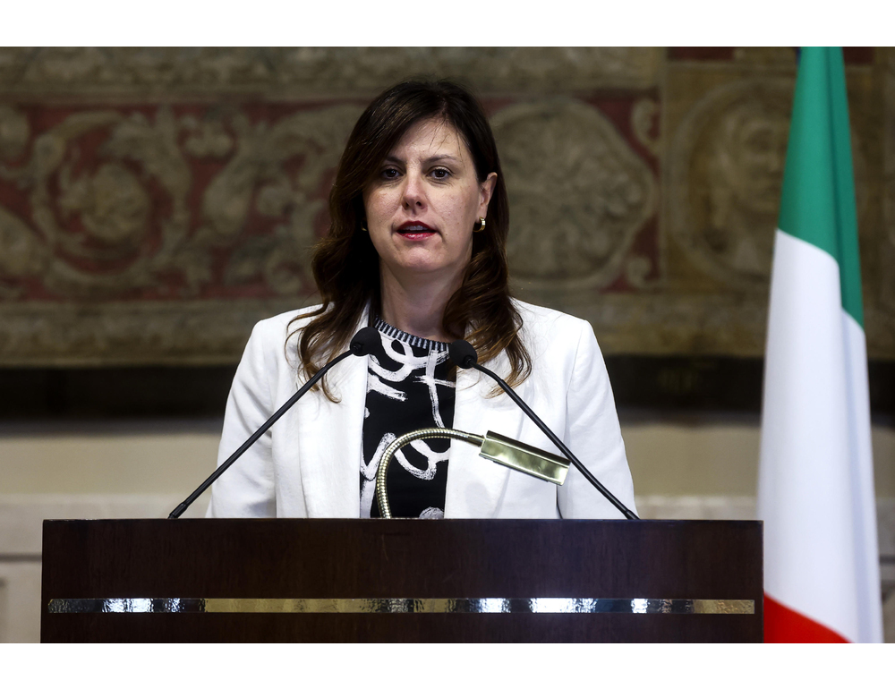 Pd, appello a Fontana sulla legge elettorale, rinviare l’approdo in Aula